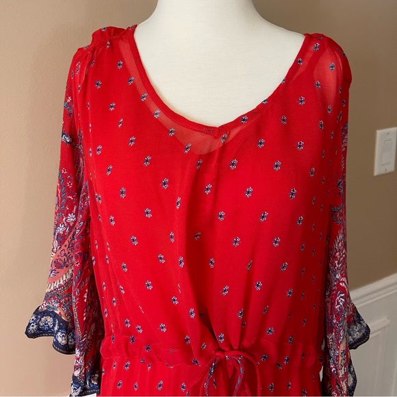 Beautiful Red Dress - Picture 2 of 16